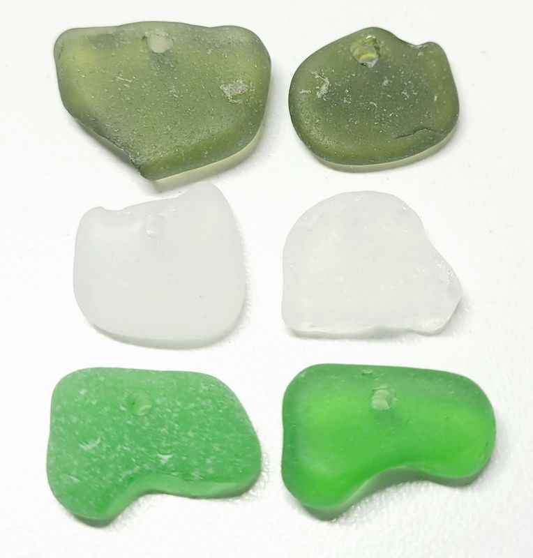 Drilled Greens Gems - 6pcs Drilled Greens Gems - 6pcs