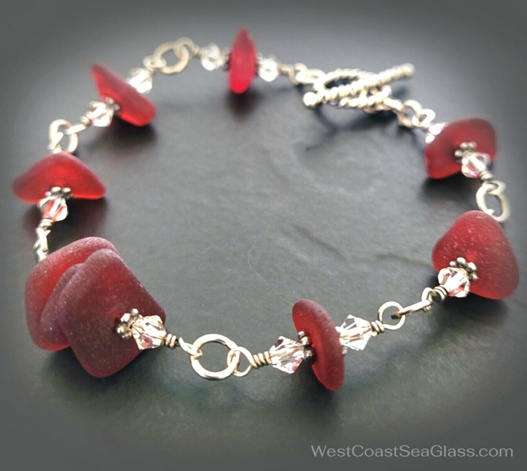 Antiqued Deep Red Caribbean Bracelet Antiqued Deep Red Caribbean Bracelet