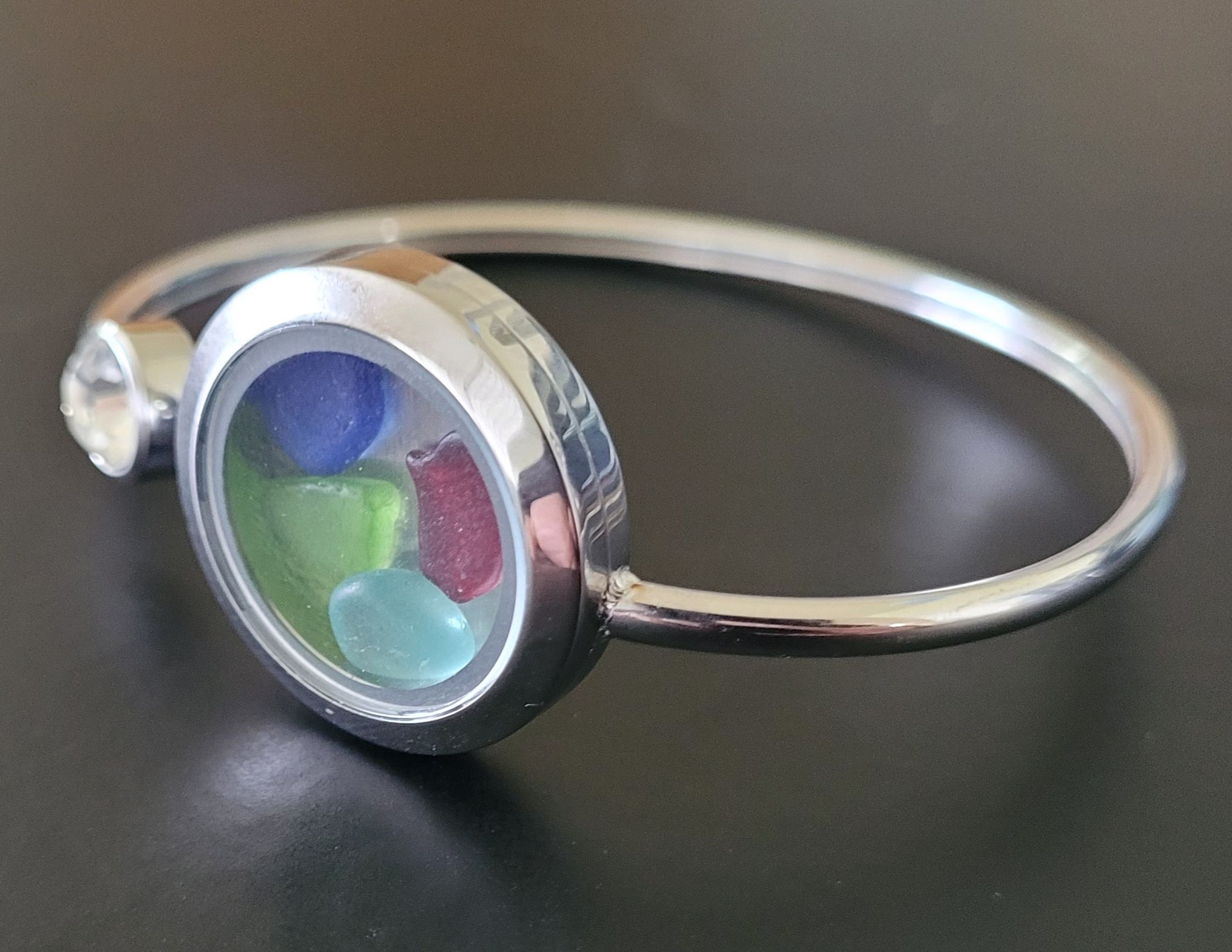 Nautical Porthole Bangle w/Red
