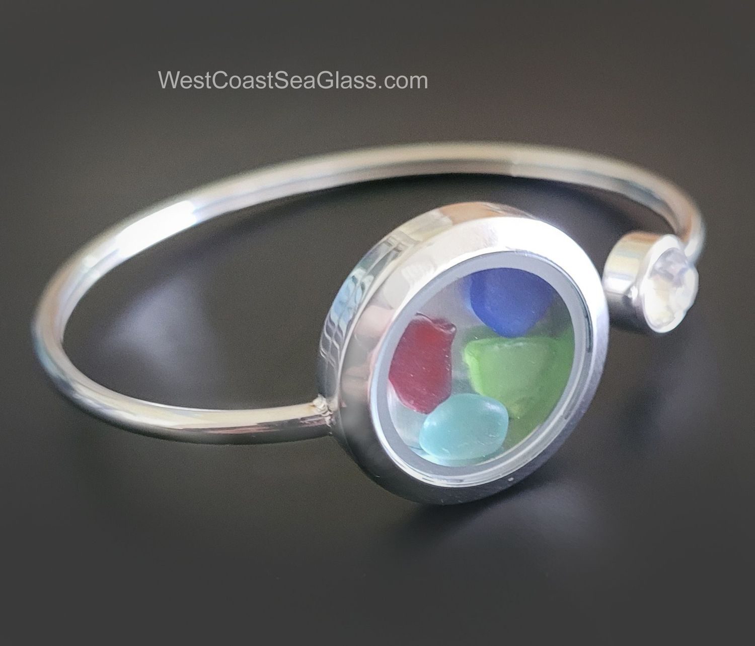 Nautical Porthole Bangle w/Red