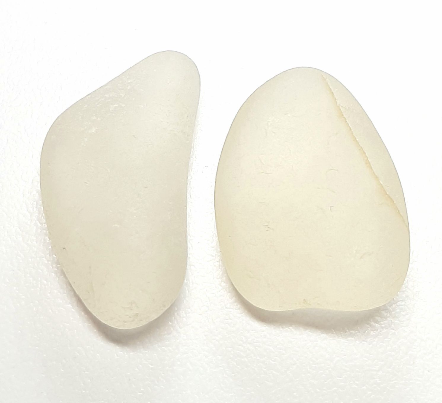 Soft Yellow Pair