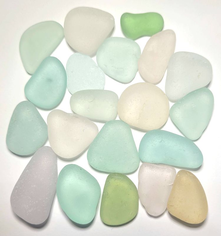 Larger Pastels Mix - 20pcs