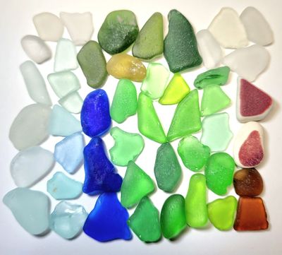 Natures Colors w/ Pottery - 47pcs