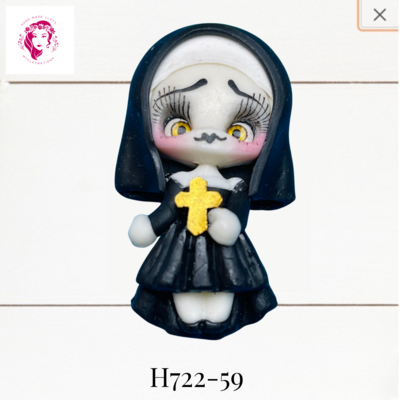 H722-59: Halloween Clay Bow Center