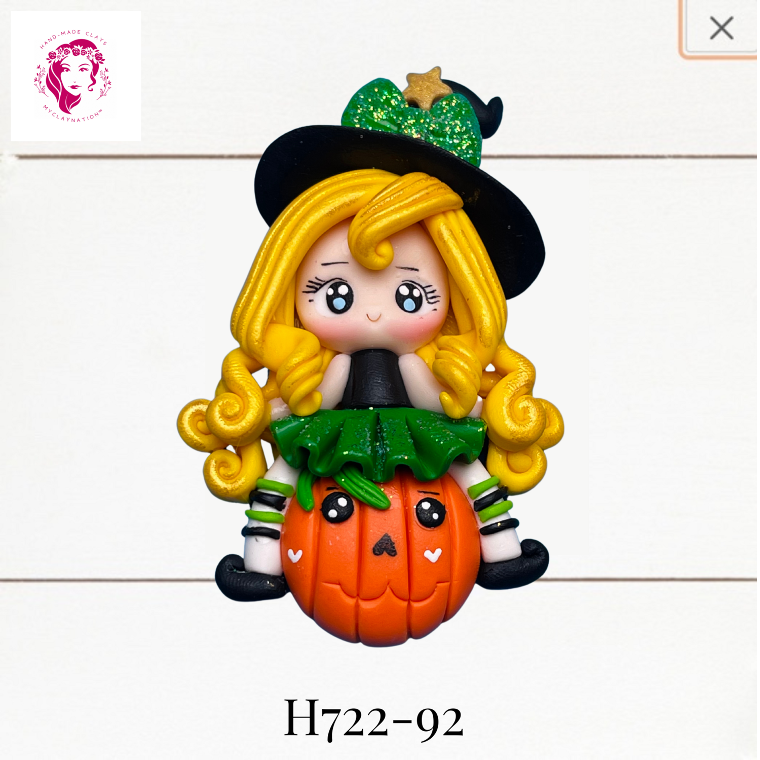 H722-92: Halloween Clay Bow Center