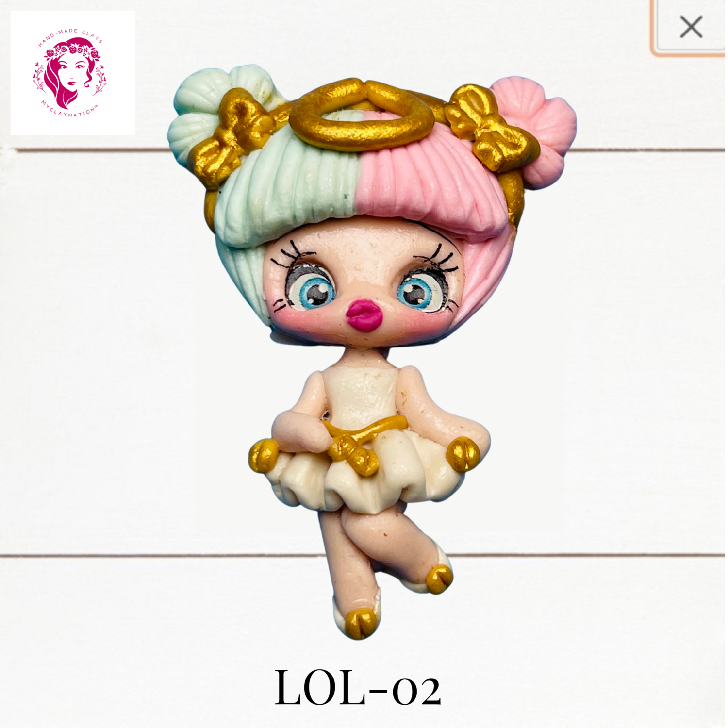 LOL-02: LOL Clay Bow Center