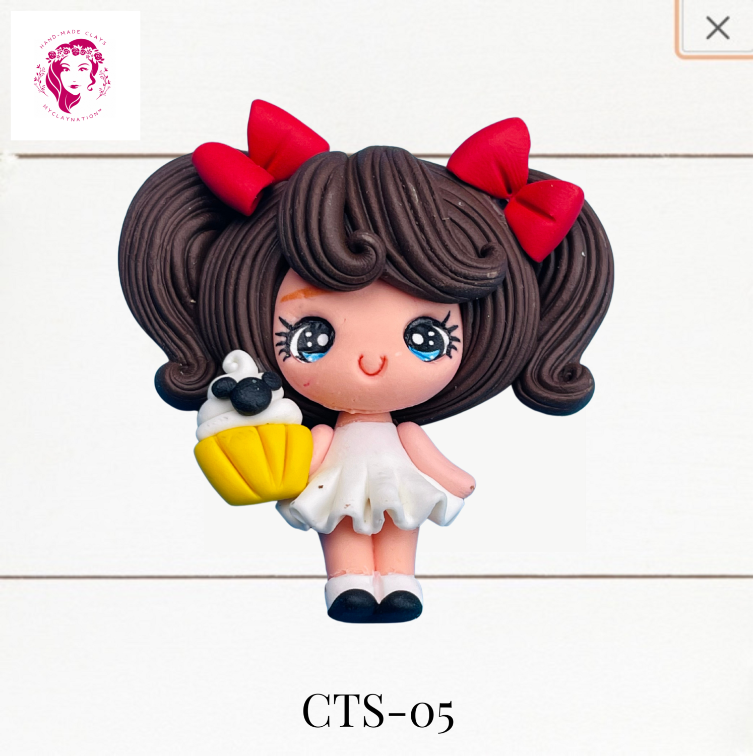 CTS-05: Candy, Treats &amp; Sweets Clay Bow Center