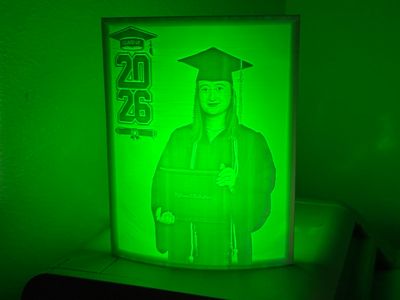Custom 2026 Graduate Lithophane