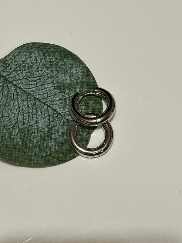 Chunky Round Hoops