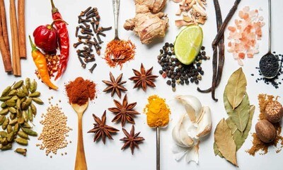 Spices, Dry Chilies & Herbs / Chiles Secos, Especias y Hierbas