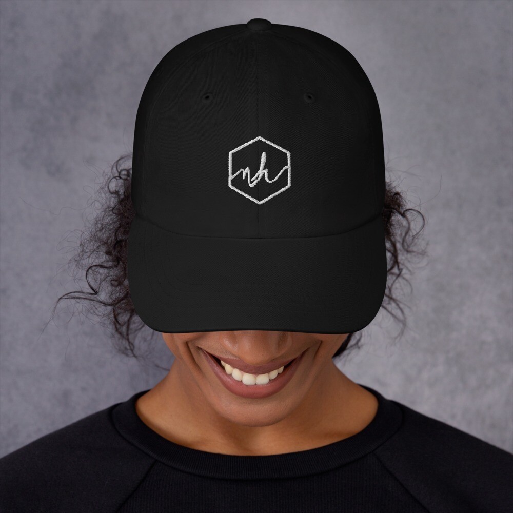 NH — Gorra Negra