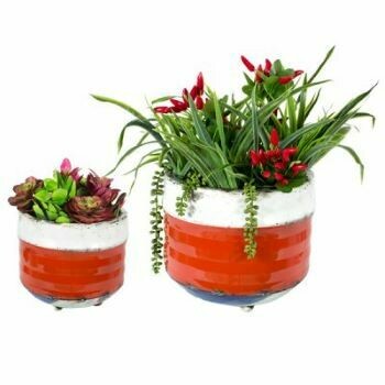 In this striking orange colourway, these Bondi planters are perfect for a balcony or conservatory, or simply anywhere in the home.