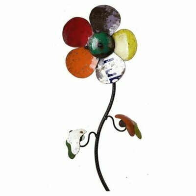 Isn't she lovely?? At a whisker under three feet high, this gorgeous metal sculpture looks great indoors or in the garden too.  