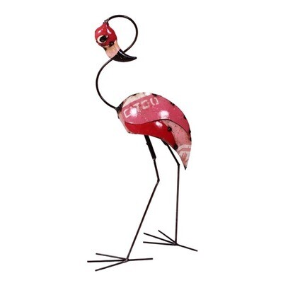 Meet Florence, our favourite flamingo sculpture, who is around four and a half feet tall, and looks so regal in any indoor or outdoor setting.