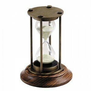 Not just a decorative ornament, but also a useful 30 minute hourglass, good for timekeeping, game timing, and a whole multitude of uses.