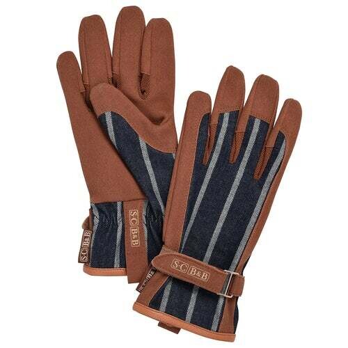 Designed by Sophie Conran, these beautiful gardening gloves are a pleasure to wear.