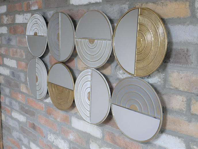 Discs Mirror