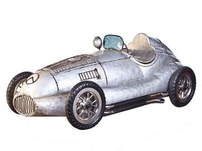 At nearly FOUR FEET LONG it's a good centrepiece in any dining room, lounge or office.