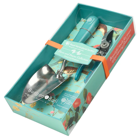 Flora and Fauna Pattern.  Turquoise colour finish.  
Gift boxed with Garden Hand Trowel and Secateurs with Blue Turquoise handles