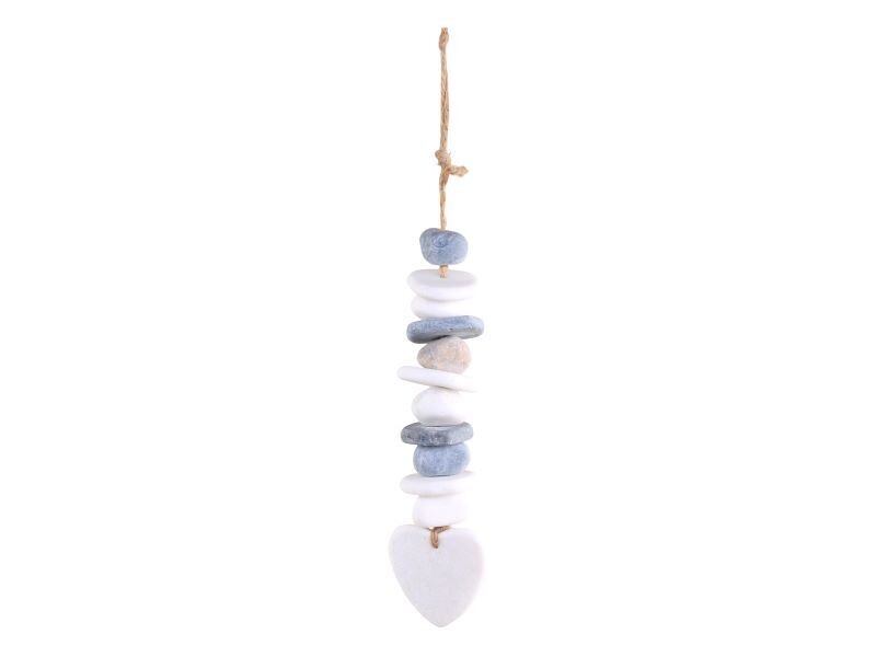 Garland of Pebbles
Grey and White Shades
Heart on end