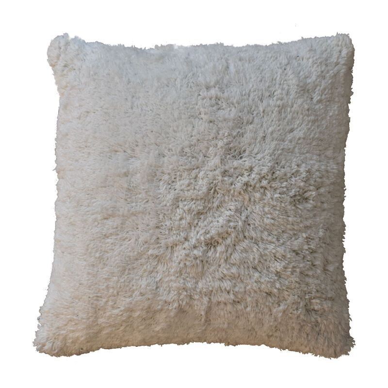 Cream Finish set of two cushions
Fluffy Finish
Rear plain with decreet zip finish