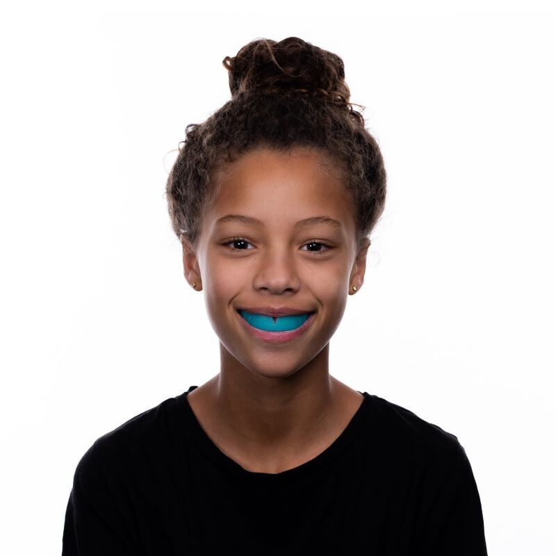 Person with Opro Fit Mouth Guard
Blue Finish