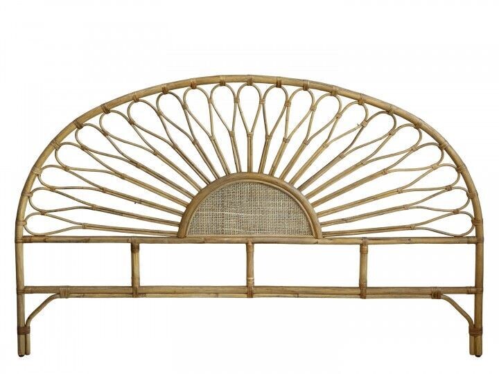 Soleil headboard
Semi Circle Sun Rise pattern.