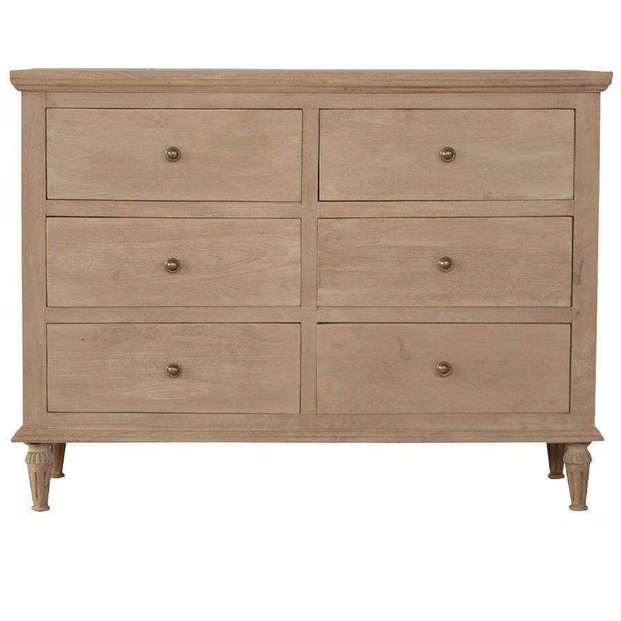 A lovely sunbleached Mango finish leaves an understated style