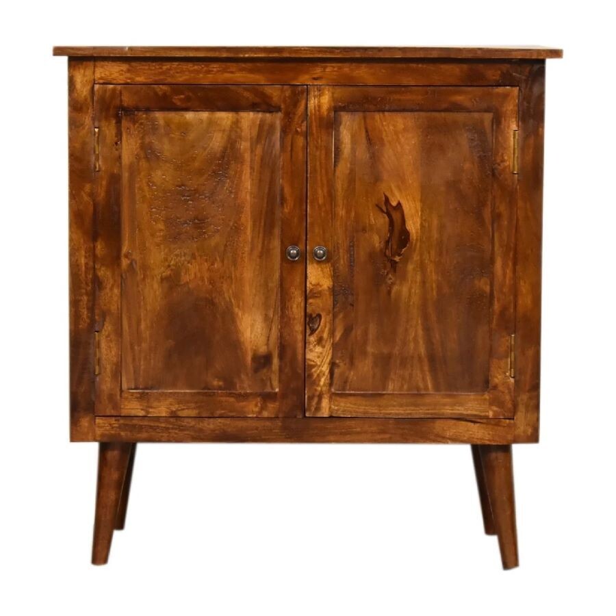 Part of the Strand range of furniture, this cabinet is particularly useful.