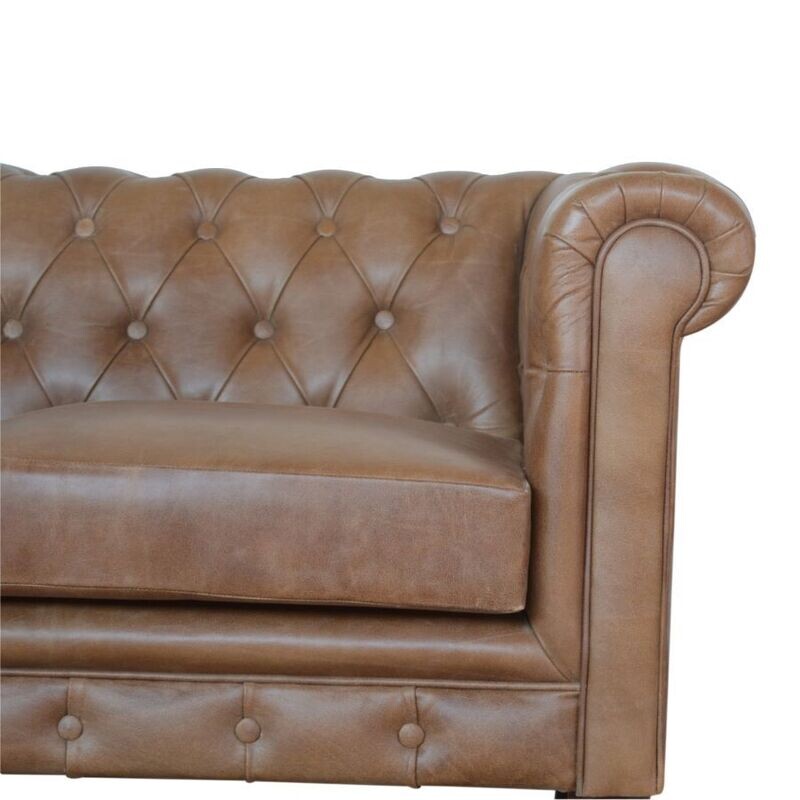 Hand crafted, the workmanship on this sofa satisfies expectations
