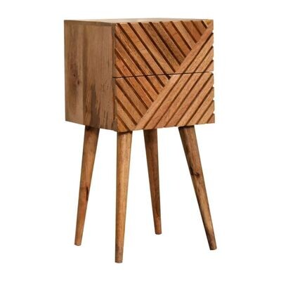 This quality design is so attractive and finished in an oak effect.