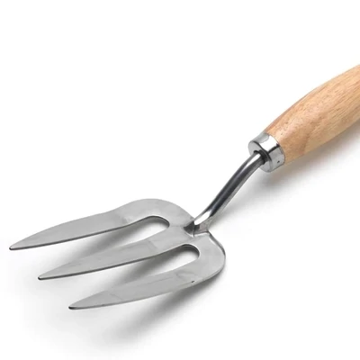 Close up of Mid Length Hand Fork - showing three tongs