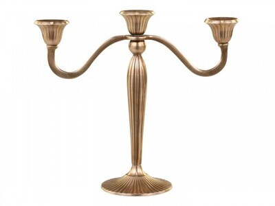 Lumiere Candelabra
Antique Brass Finish with three candle holders