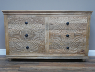 Need a good size chest of drawers? You won't do any better than our Linton Chest, with six drawers. At a good 150 cm long, what better could there be!