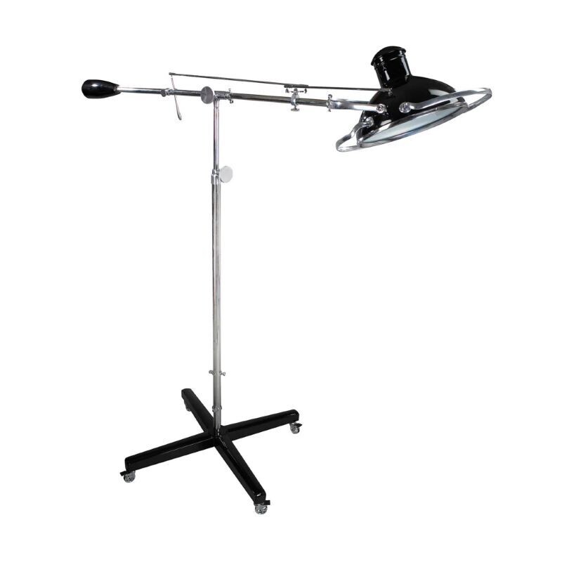 This fantastic replica of a 1940's Surgeons lamp will tastefully grace any home of taste. It doesn't have to be used by surgeons!!
The black and silver finish shows off style and clean lines. Will it look good in your room? 
Height is 215 cm, and maximum length is 170 cm.