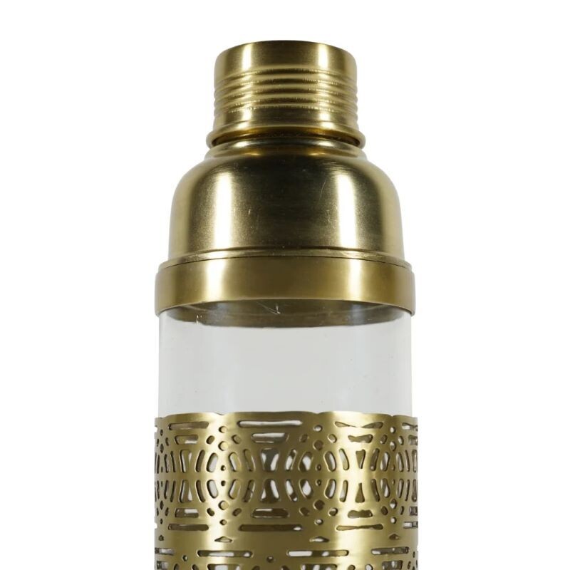 A gold finish with a transparent window to view the mix.