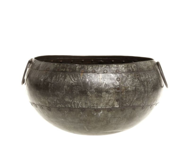 Agatha Planter.
Shape goes out from the bottom.  Low and wide planter.
Antique Zinc finish.  Ring Handles each side which lie flat against the planter.