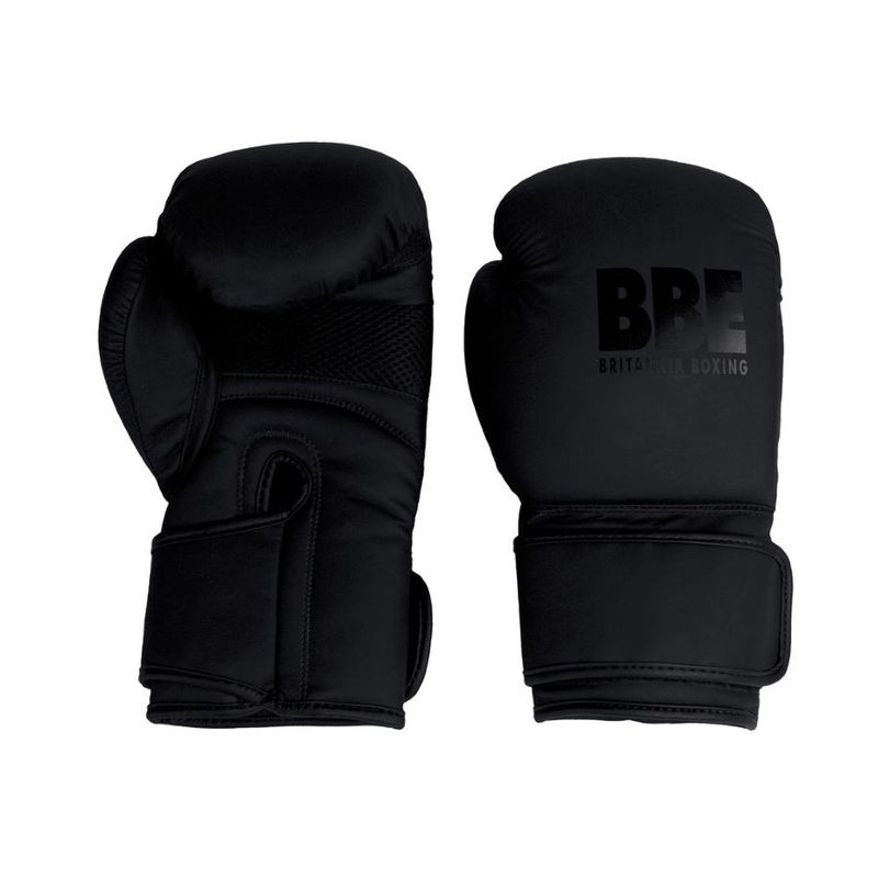 Urban Fight Training Focus Mitts.
Black Finish