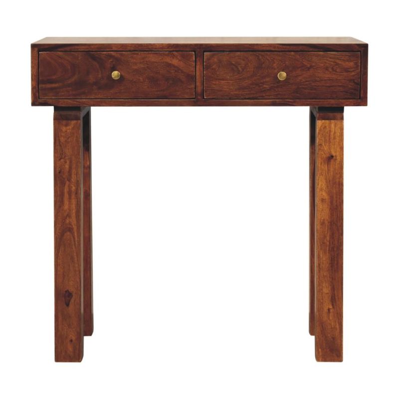 The Marlow Console Table will find its place in any lounge, study, hallway or landing.