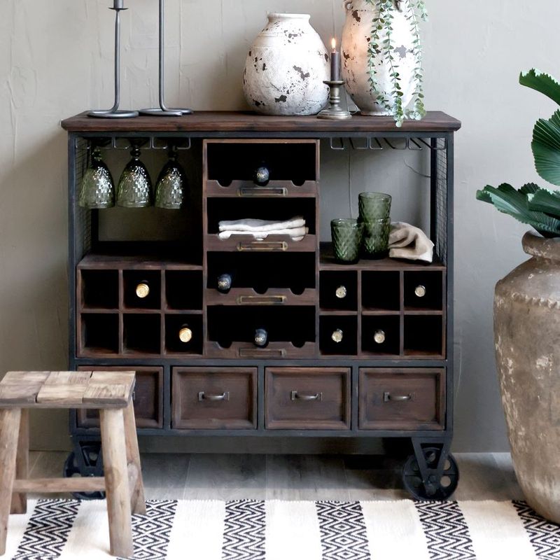 Here it is in a room situation looking just the part, and you can easily envisage it in your setting.