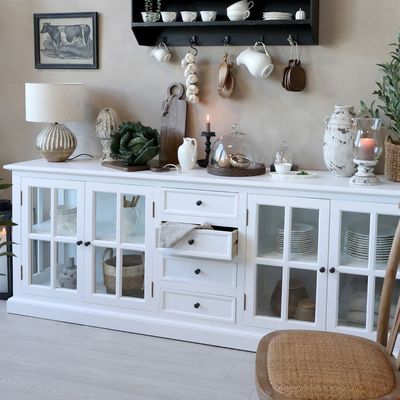 A wonderful quality furniture piece  in white.