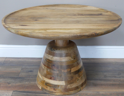 A closer view of the Dell Coffee Table showing the tabletop grain.