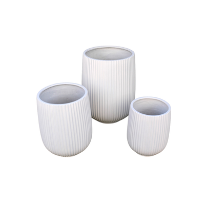 A stunning trio of Hull Garden Planters of varying sizes.