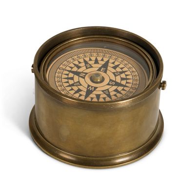 A close-up of the compass without the lid