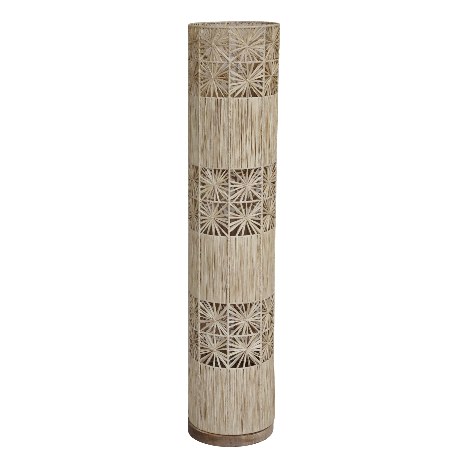 This natural wicker floor lamp is just as impressive as you'd expect it to be!
The light from this floor lamp gives a warm diffused glow that will give you a comfortable relaxing evening.
It's 127 cm high and made of raffia and has an iron frame 