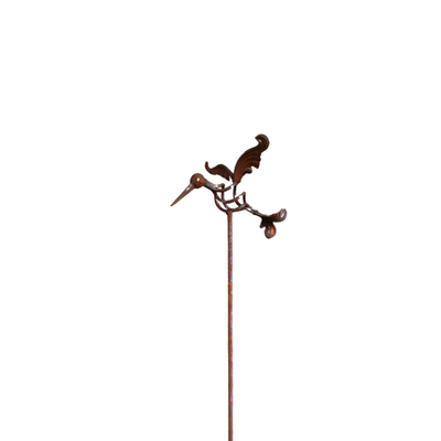 Looking good on top of his very own garden stake.