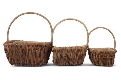 Rectangular Unpeeled Willow Garden Trug With Hessian Lining Set of Three
End elevation lined up