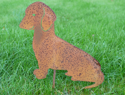 Reba Sitting Dog Rusty Garden Art