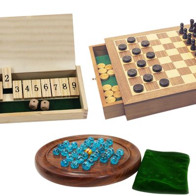 Classic Games Set - Chess & Draughts, Solitaire and Shut the Box