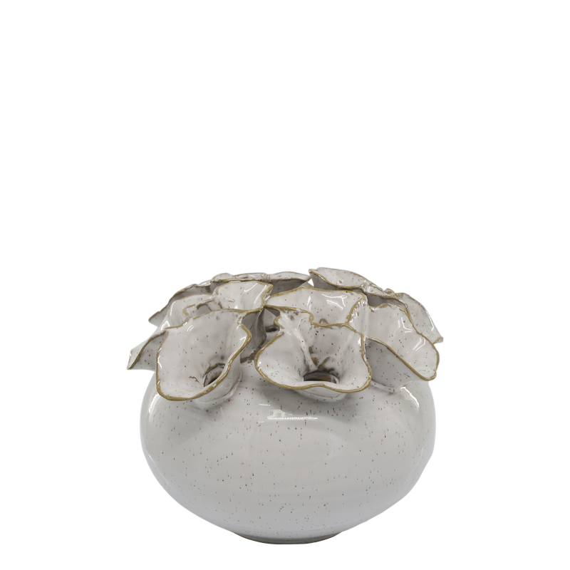 Gardinia Vase Decorative Gardinia vase with an elegant curved silhouette, ideal for displaying fresh flowers or styled as a standalone